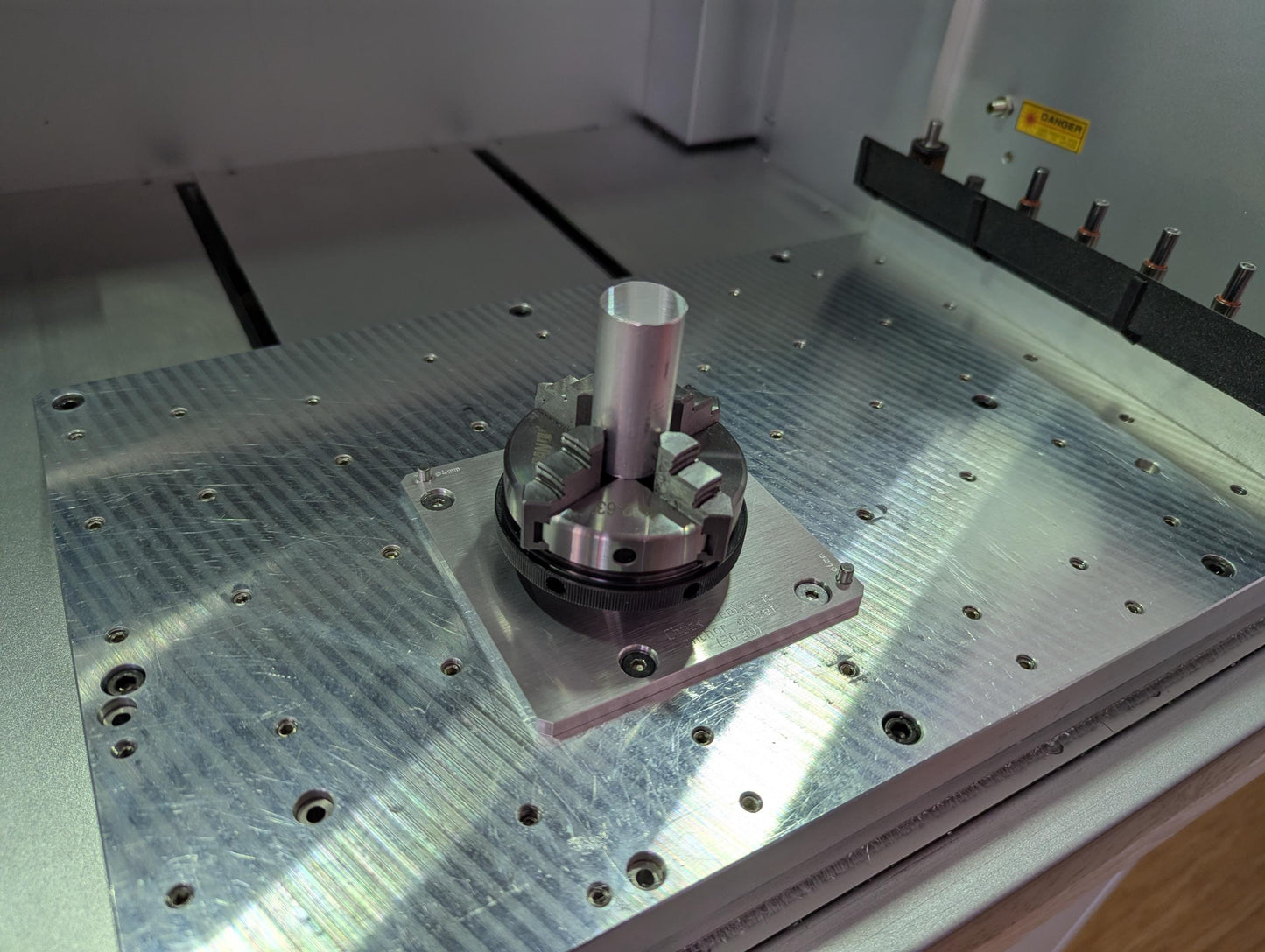 Carvera CNC Upright Chuck